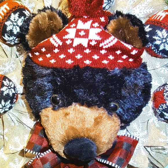 Winter Christmas Teddy Bear Wreath Deco Mesh knitted - Picture 5 of 10